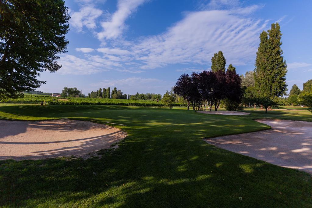 B&B Golf Club Le Vigne Villafranca di Verona Exterior foto